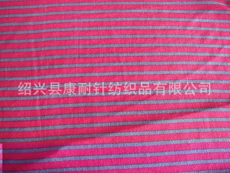雙面絨圓網毛毯定制指南 熒光條紋系列為何成為批發市場的寵兒